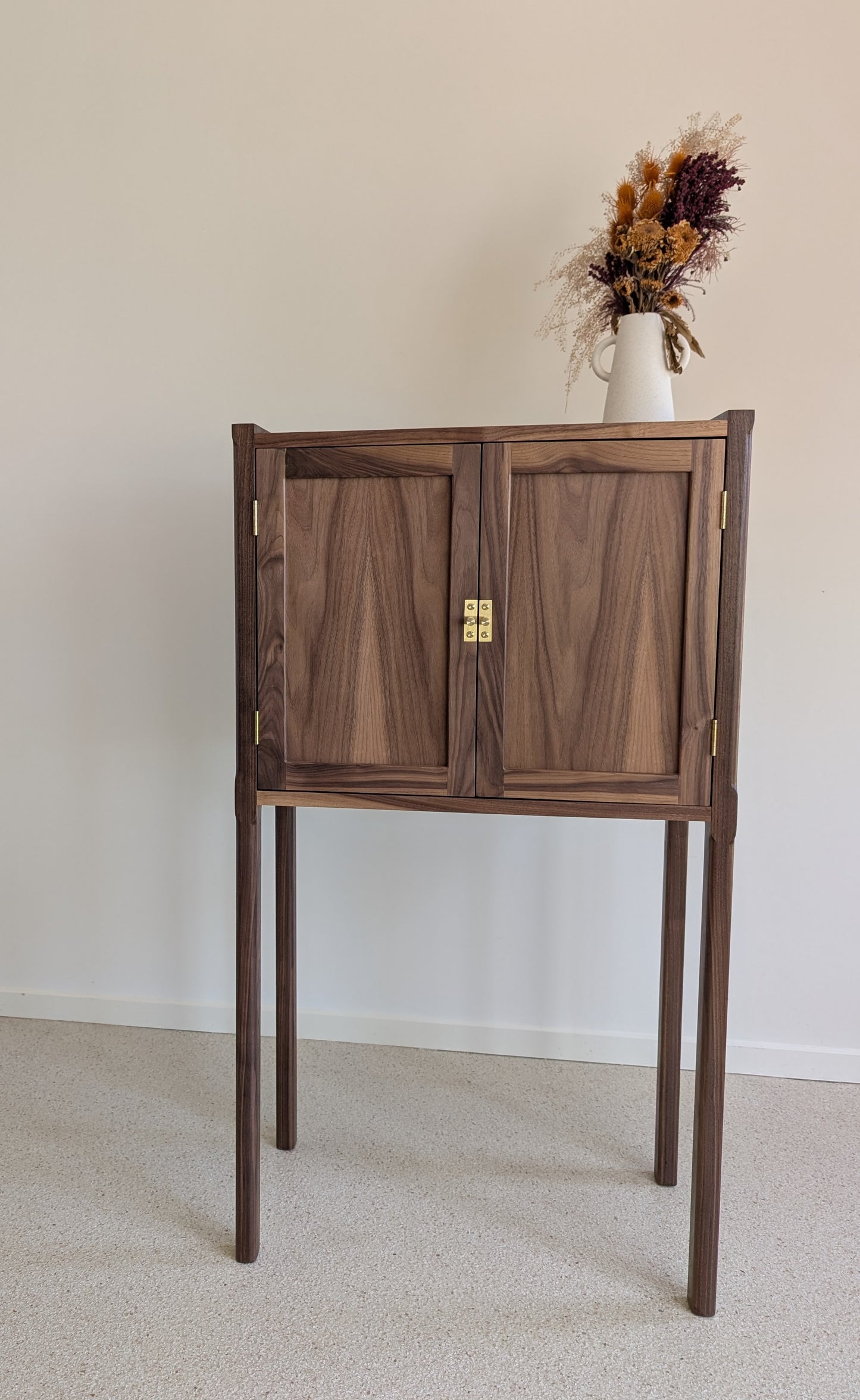 Maharajah Whisky Cabinet