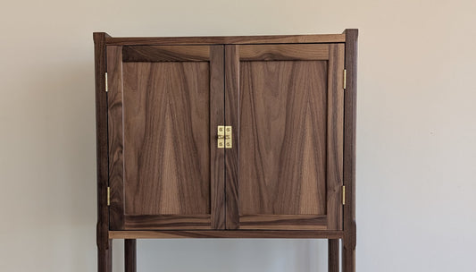 Maharajah Whisky Cabinet