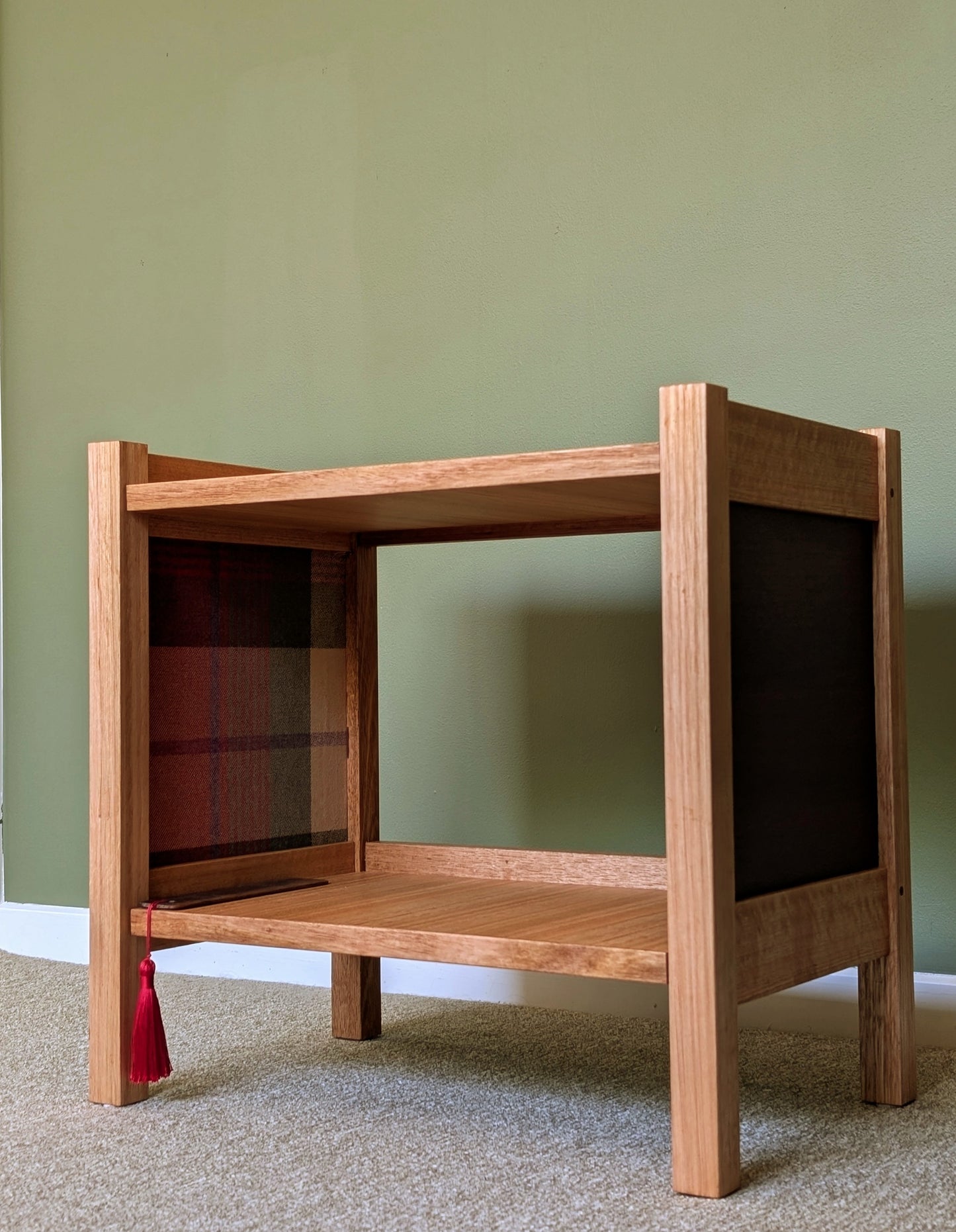 The Novella Bedside Table